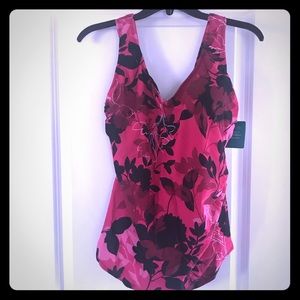 NWT red floral swimsuit flattering skirted bottom